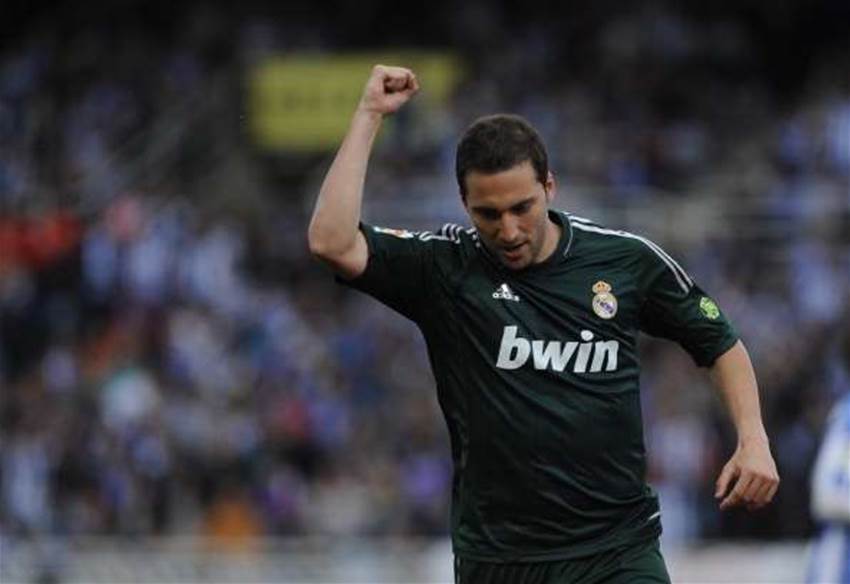 Napoli confirm Higuain capture Napoli confirm Higuain capture