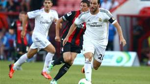 Ancelotti: No Napoli deal for Higuain
