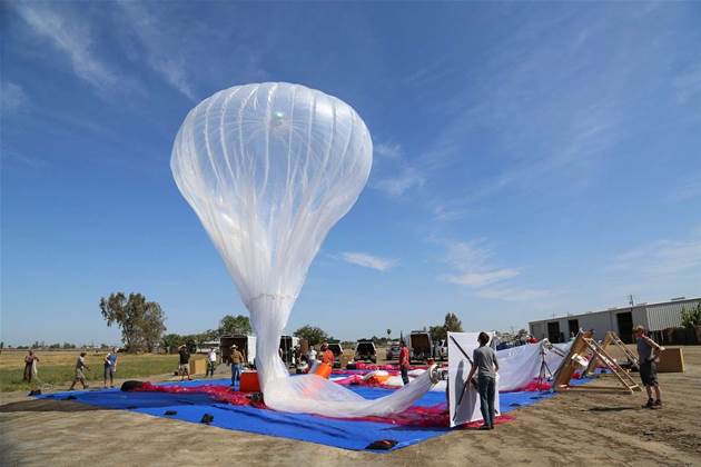 Google flying more, longer-lasting Project Loon balloons