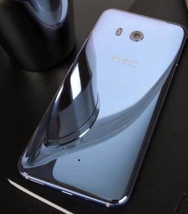 Google makes $1.4bn bailout of HTC