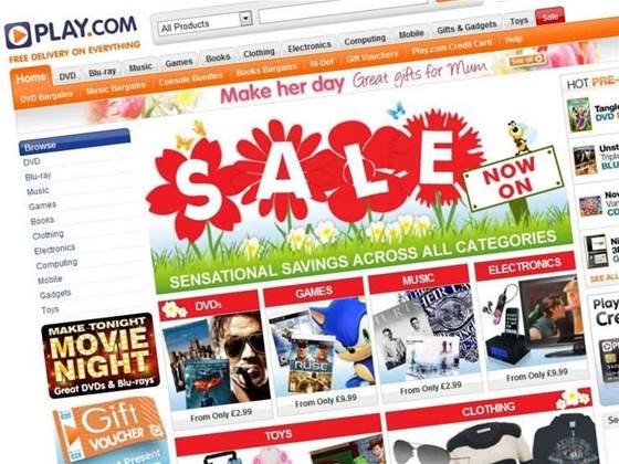 Play.com leaks customer data