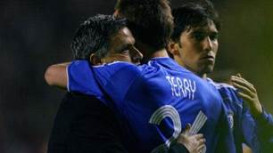 Mourinho: No guarantees on Terry's future