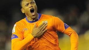Malaga end Baptista deal