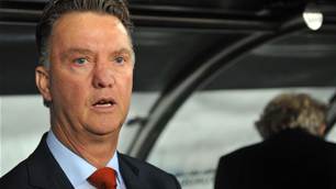 Van Gaal bemoans Dutch defensive showing