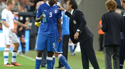 Prandelli backs Balotelli to bounce back