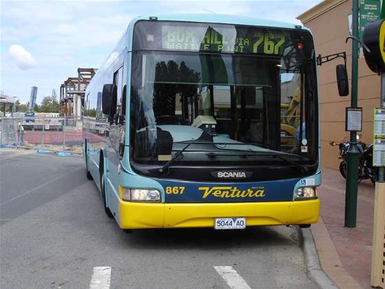 Melbourne tries again for real-time bus tracking