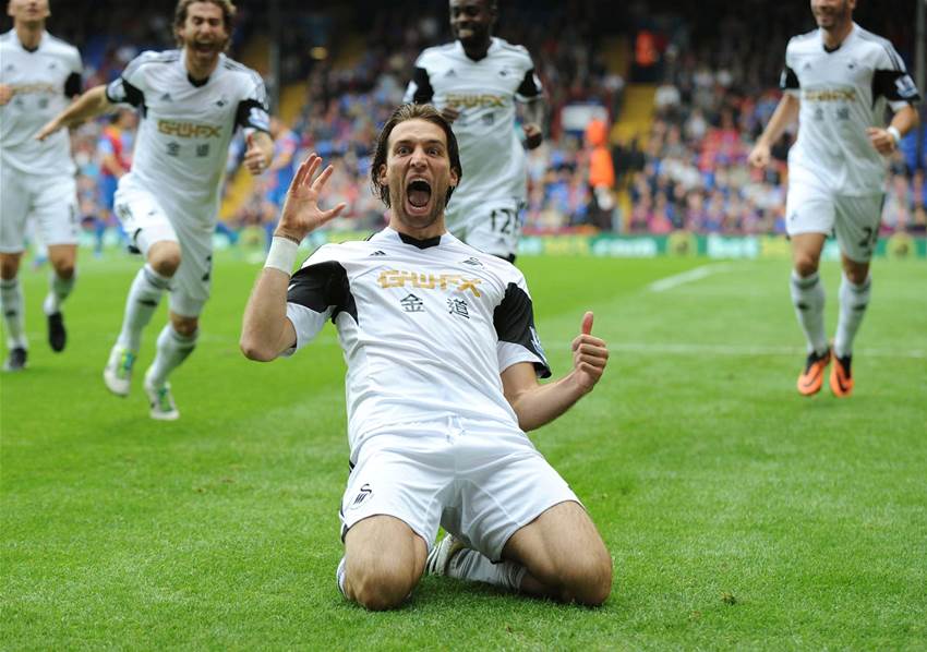 Hernandez thrilled for Michu Hernandez thrilled for Michu