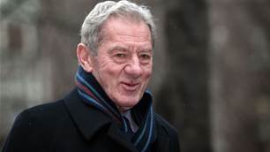Mandaric wants to sell Sheffield Wednesday