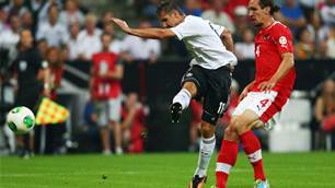 Klose reveals MLS interest