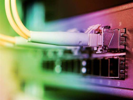 Investors question Vocus over proposed entry into retail market