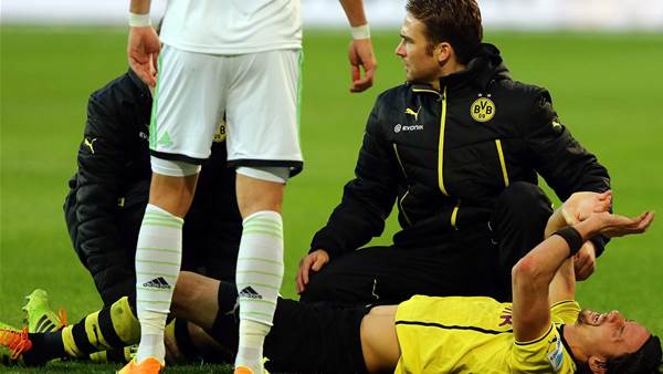 Dortmund confirm Subotic cruciate ligament fears