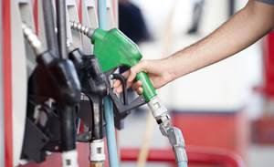 Petrol apps save motorists millions: ACCC