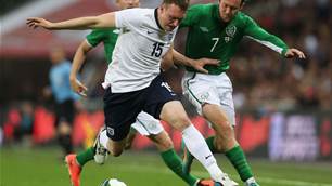 Jones reasserts centre-back claims