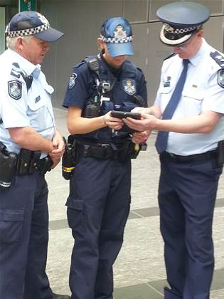 Qld Police expands mobility trial