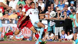 Morrison brace as West Ham beat Sporting Lisbon