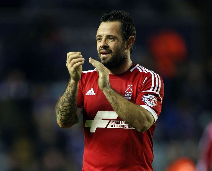 Reid withdraws from Ireland squad Reid withdraws from Ireland squad