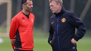 Giggs blames United players