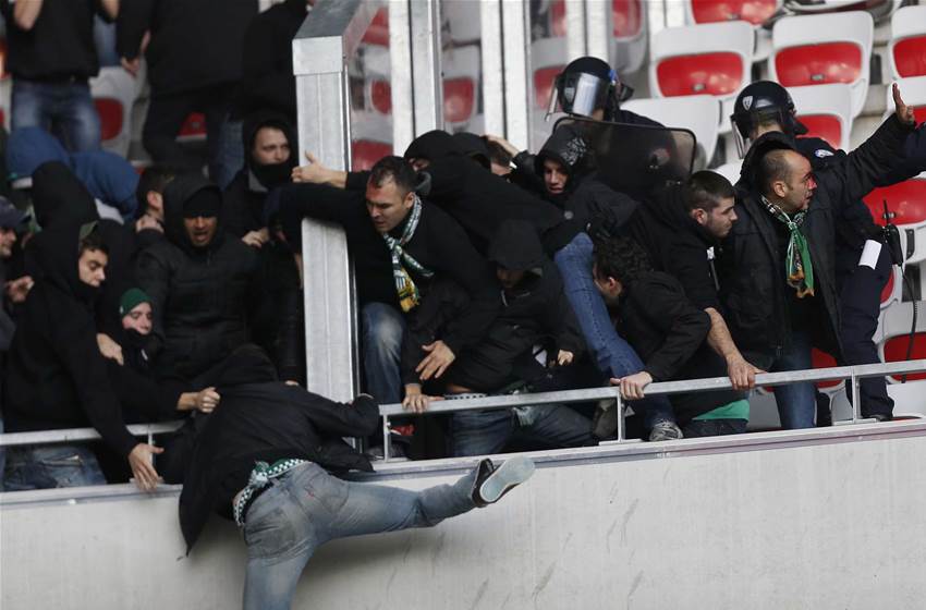 Saint-Etienne away fans banned Saint-Etienne away fans banned