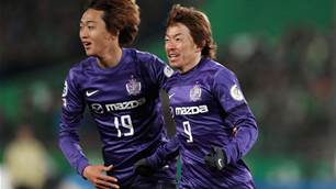 Yokohama, Urawa set for key battle
