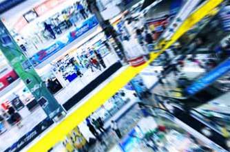 Amex to tap big data to expose fake reviews