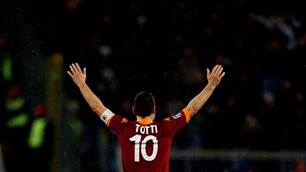 Totti is a legend of the game, says Bradley