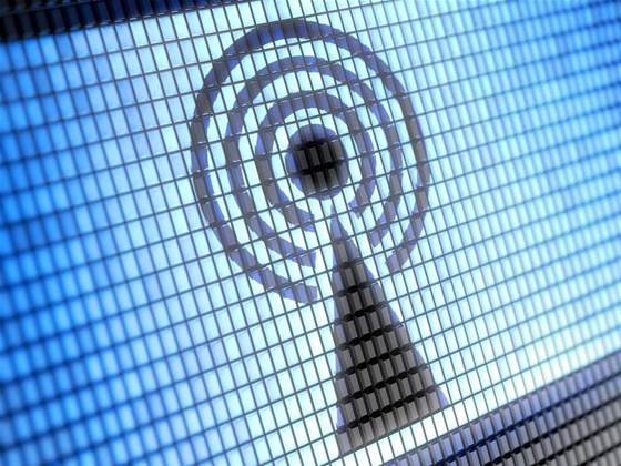 WA Labor promises Perth train wi-fi network