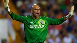 Malaga rule out selling in-demand duo