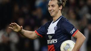Zlatan hat-trick propels PSG four points