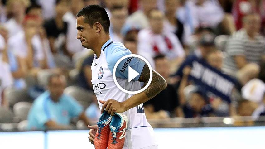 Tim Cahill's bizarre red card! Tim Cahill's bizarre red card!