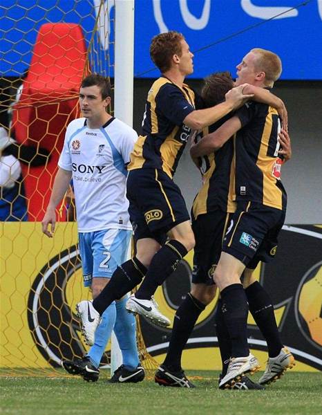 CC Mariners v Sydney FC Pic Gallery CC Mariners v Sydney FC Pic Gallery