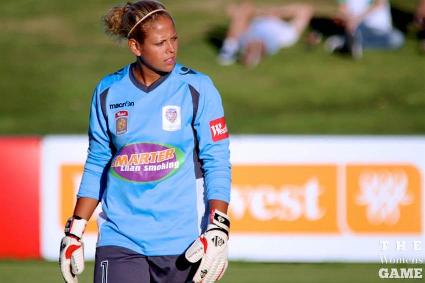 Canberra United sign Chantel Jones, goalkeepers on the move
