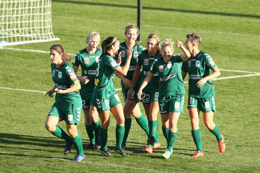 Canberra United out gun Wanderers