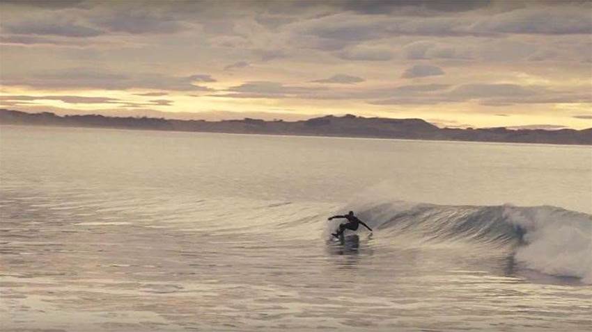Diaries Downunder 2015 - Episode 2 : Snow, Surf or Both? Diaries Downunder 2015 - Episode 2 : Snow, Surf or Both?