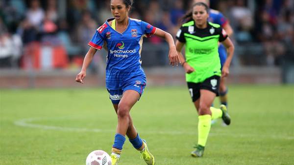 Newcastle Jets and Canberra United play out stalemate