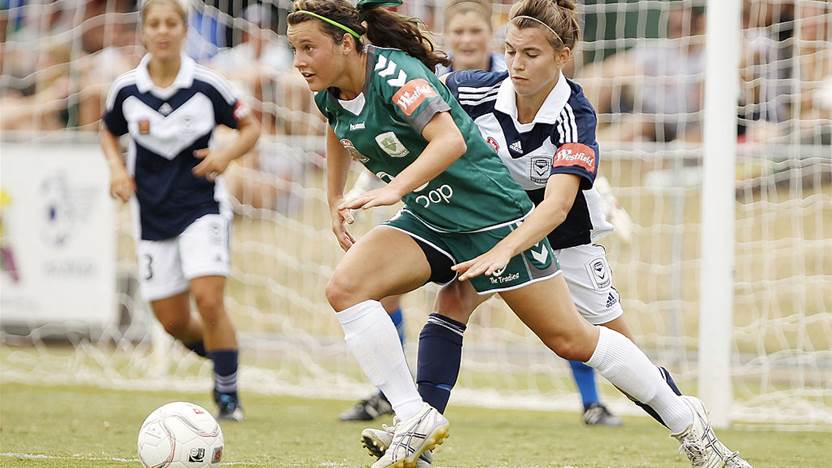 Hayley Raso heads back to Canberra United