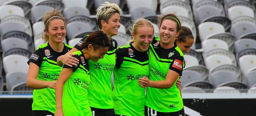 Canberra United dominant in 5-1 Brisbane Roar win