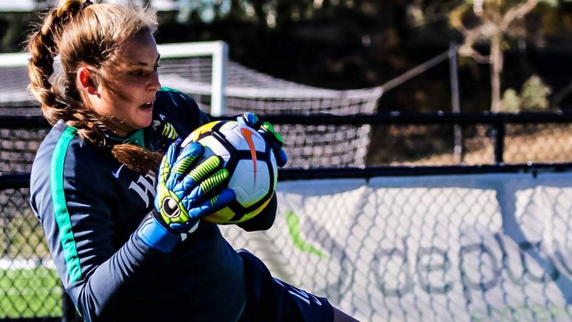 Casey Dumont joins Beth Mason-Jones as Melbourne Victory 'keepers