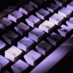 Google talks up instant messaging