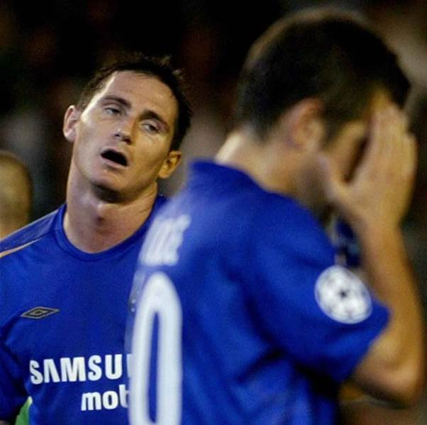 Cole Hails 'For Sale' Lampard Cole Hails 'For Sale' Lampard