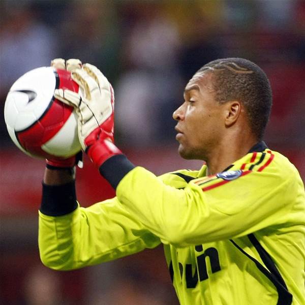 Dida Gets Maldini Backing Dida Gets Maldini Backing