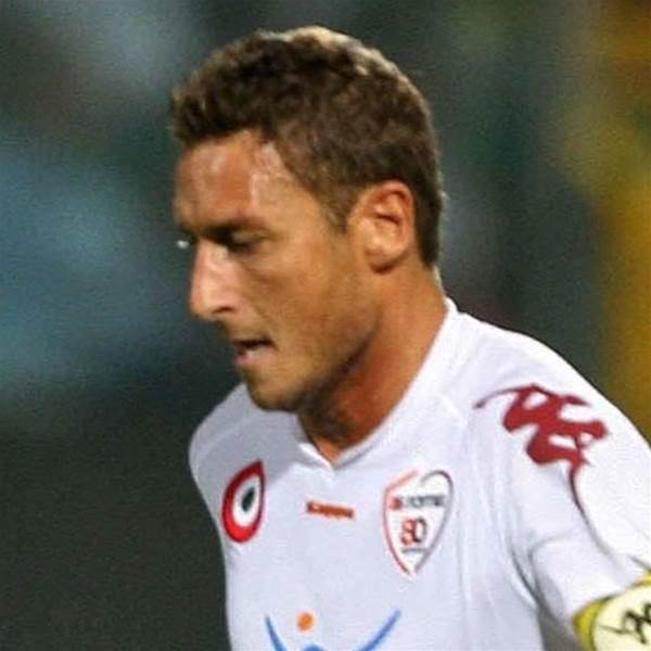 Totti Keeping Roma Focused Totti Keeping Roma Focused