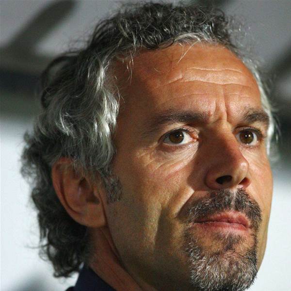 Donadoni Points Finger At Referee Donadoni Points Finger At Referee