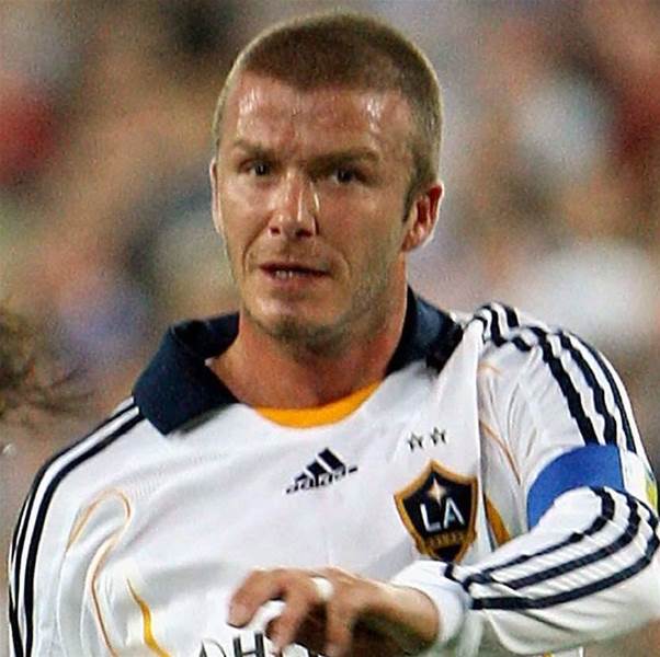 Ten Buck Becks As Fans Flop Ten Buck Becks As Fans Flop