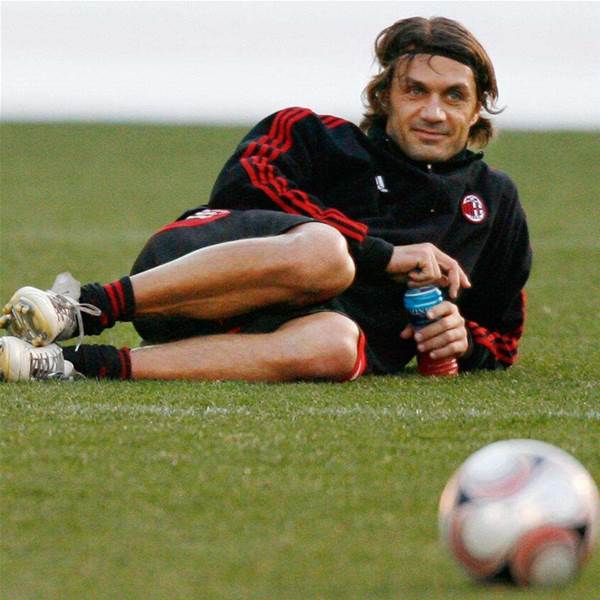 Maldini to Quit At End of Season Maldini to Quit At End of Season