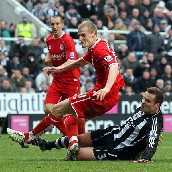 Viduka Makes His Keegan Debut Viduka Makes His Keegan Debut