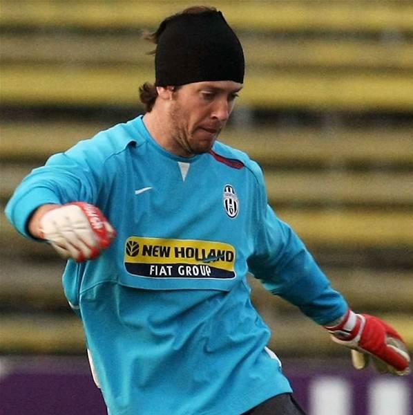 Vanstrattan Set For Juve Start  Vanstrattan Set For Juve Start