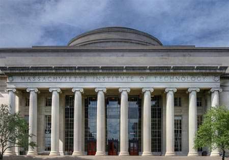 MIT's hybrid microchip to overcome silicon size barrier
