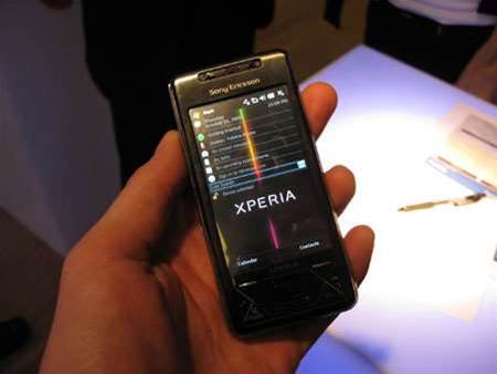 MWC: Telstra to launch email service for Windows phones