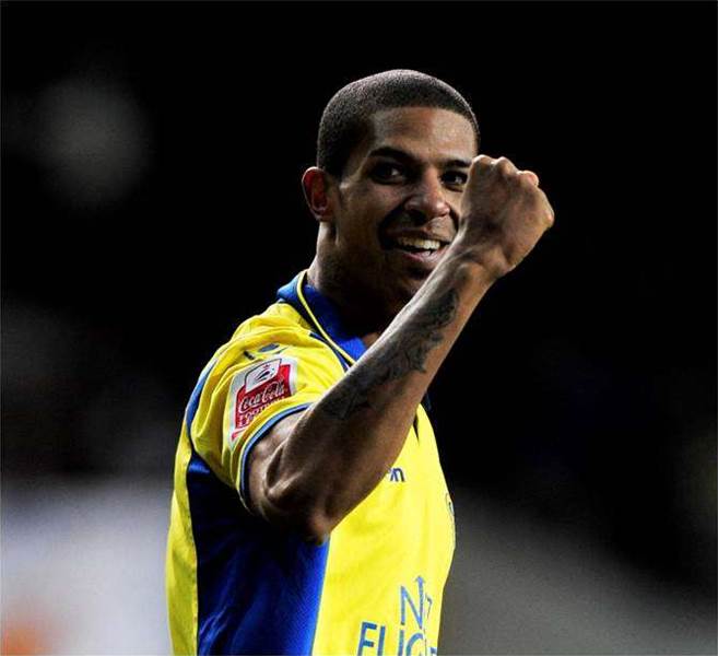 Spurs Held at Home by Leeds Spurs Held at Home by Leeds