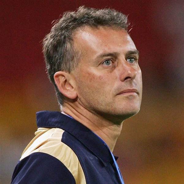 Arnie Wants Van Egmond In National Set Up Arnie Wants Van Egmond In National Set Up